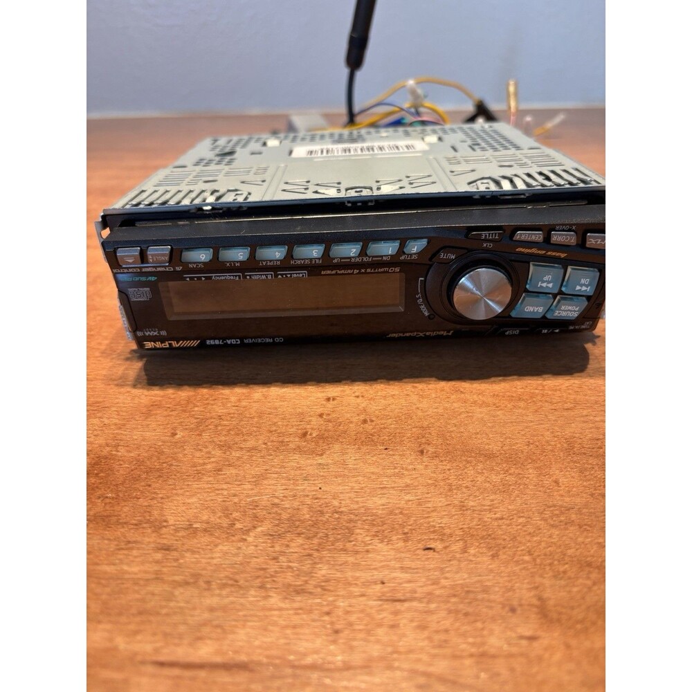 ALPINE CAR AUDIO STEREO IN DASH CD UNIT OLD SCHOOL CDA-7892 VINTAGE RARE! SUB EQ
